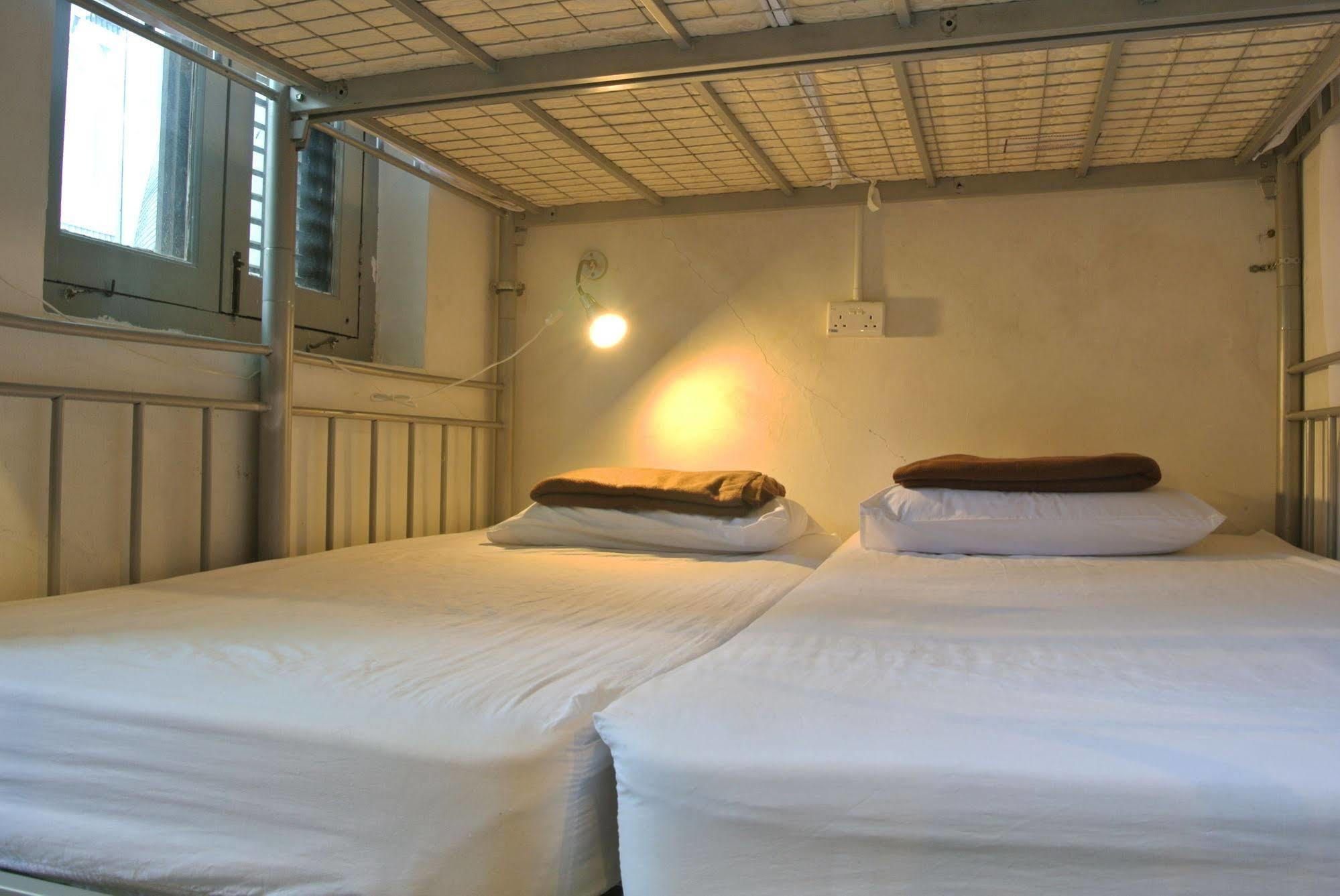 Royal Hostel Singapore Exterior photo