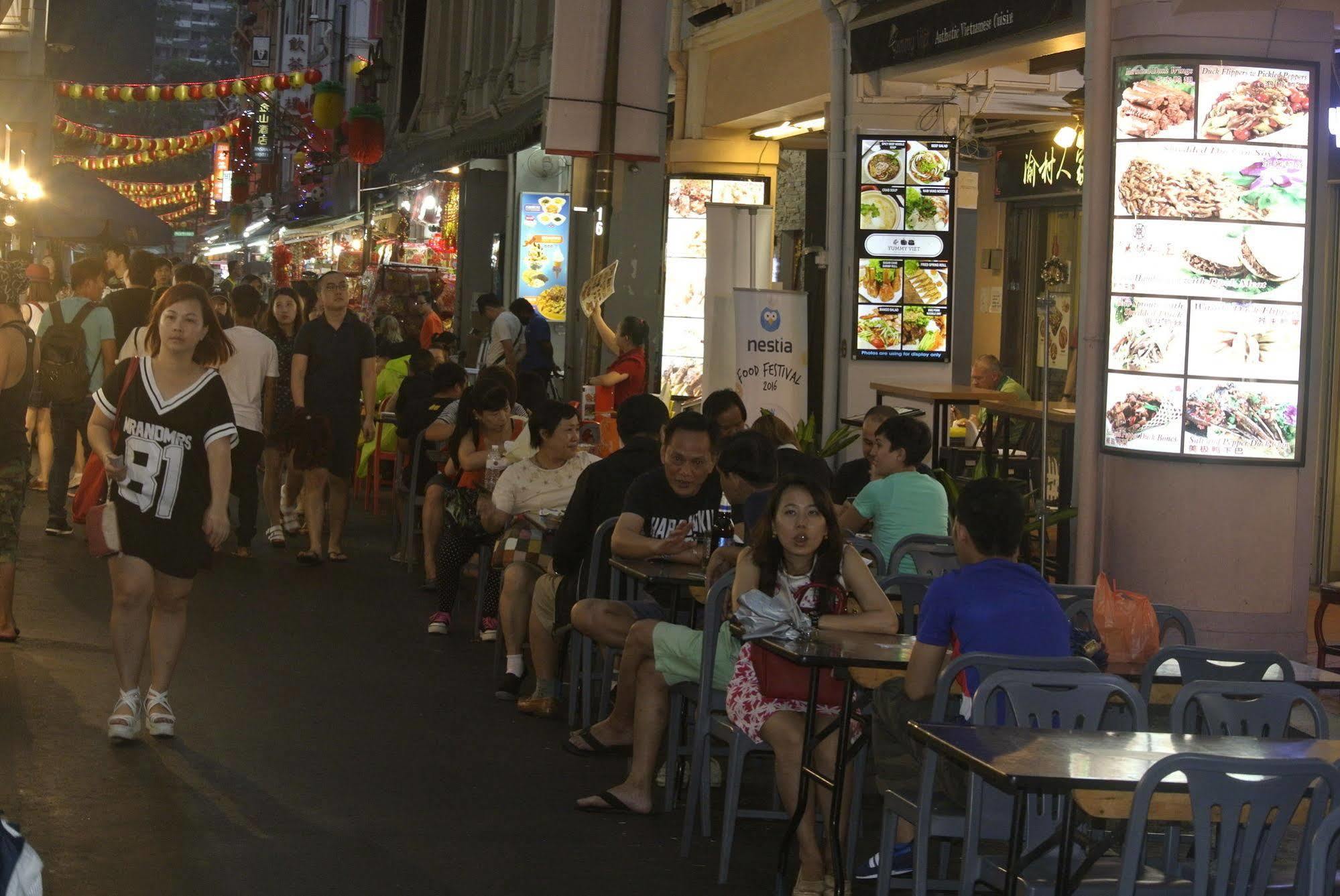 Royal Hostel Singapore Exterior photo